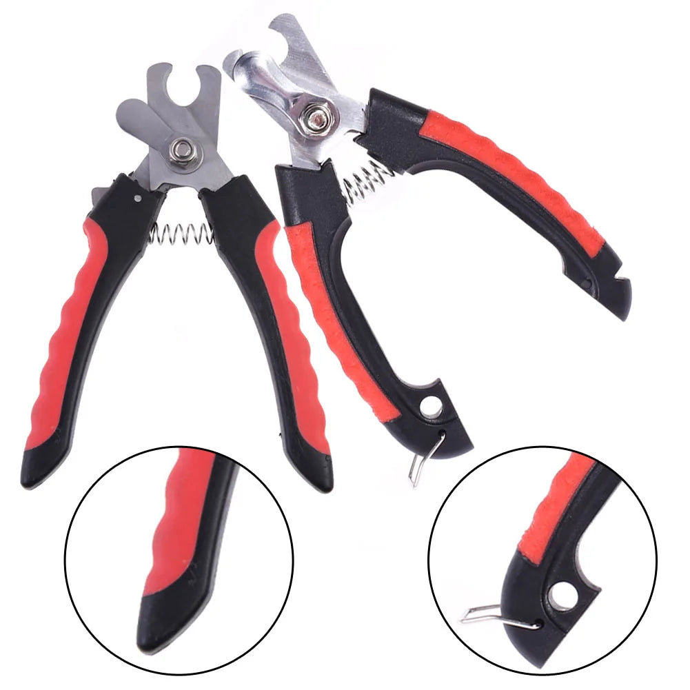 Coupe ongles professionnel pour chiens et chats PETS, lame en acier inoxydable arrondi pour une coupe sans douleur régulière et propre. Repose patte pour que votre animal ne bouge pas lors de la coupe. Fermoir pour ranger votre outil en toute sécurité . Toilettage, économie , vétérinaire beauté . Poignée ergonomique et confortable . Cadeau IDEAL !! TOUTES RACES , TOUTES TAILLES avant arrière