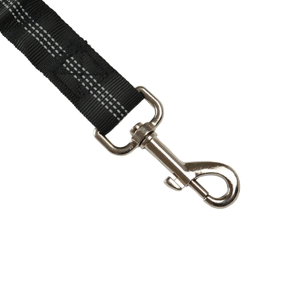 Ceinture de sécurité pour chien laisse de sécurité chien chat en voiture TOUTES MARQUES SUV CAMION CAMIONNETTE ajustable ergonomique pratique rapide et simple 1 seconde 86 centièmes , plus rapide que USAIN BOLT et ses 9 secondes 58 pour 100 mètres !!! Incroyable !! faites un cadeau à votre chien ! SECURITE PROTECTION - SAUVEZ LUI LA VIE ! ZOOM sur le crochet