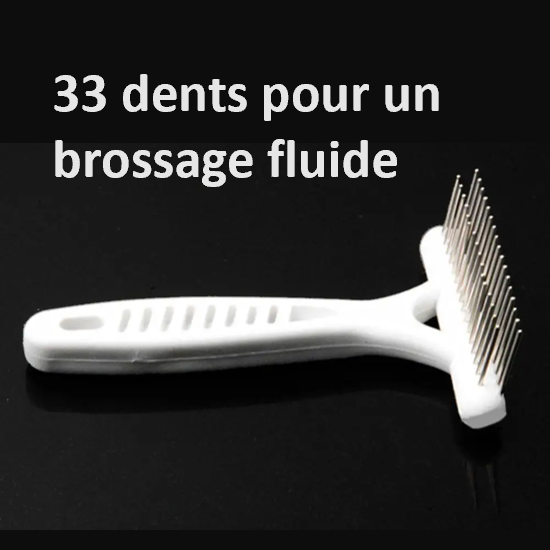 Brosse blanche pour chien TOUTES RACES pour poils courts et mi-longs. 33 dents sur 2 rangées, ergonomique, souple et rigide à la fois, légère, pas chère, efficace.  Brossage fluide